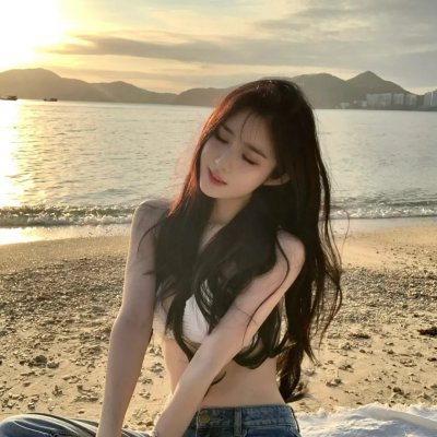 邪恶的蕾丝莉